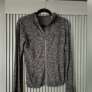 Lululemon hooded define jacket size 4